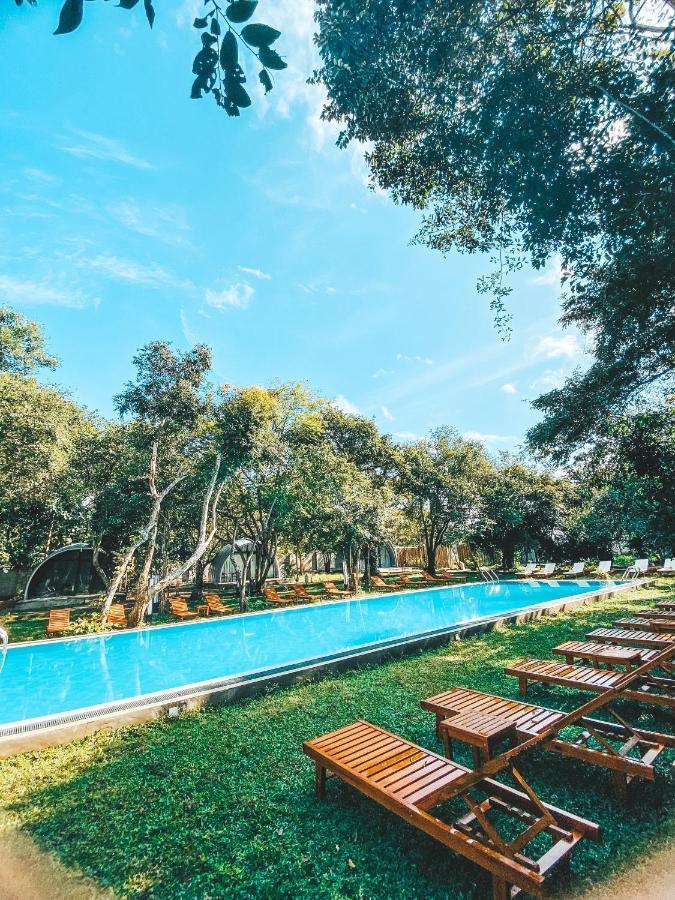 Nivadoo Resort Szigirija Kültér fotó