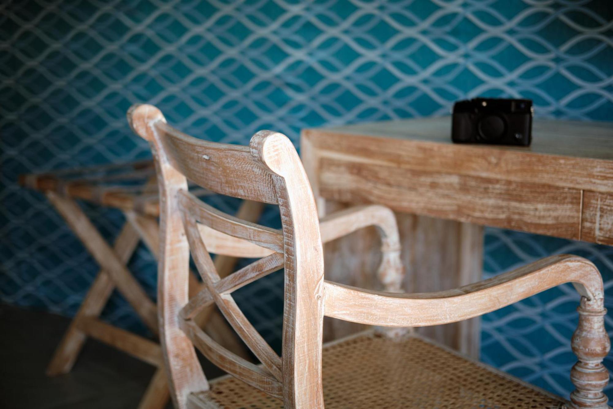 Nivadoo Resort Szigirija Szoba fotó A chair